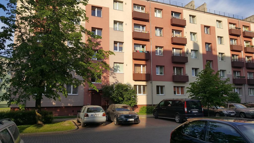 L.E.C. Travel Apartments ベンツピルス エクステリア 写真